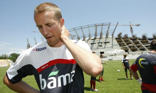 - SPESIELT AV FIFA: -Vi gj�r oss vel noen tanker alle mann, sier Brede Hangeland.
Foto: Erlend Aas / SCANPIX