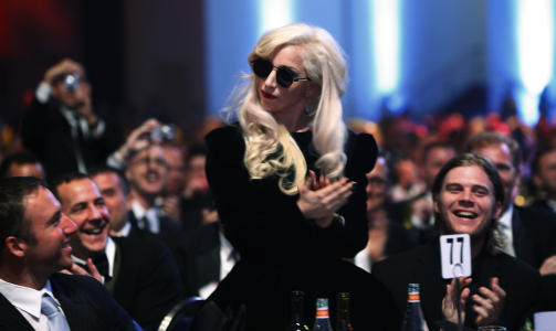 FORN�YD: Lady Gaga applauderte talen fra Barack Obama. Foto: AP/Manuel Balce Ceneta/Scanpix