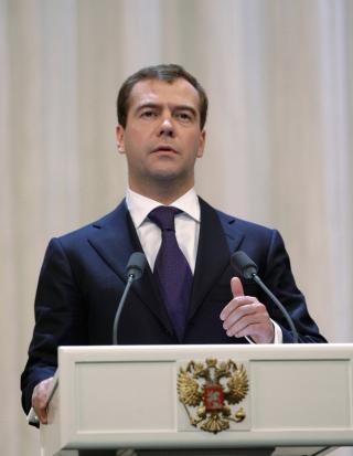 TIL R�DIGHET: Russland tilbyr seg � stille til r�dighet forekomster av kull, jernmalm og edelmetaller. Foto: SCANPIX