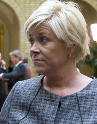 OMORGANISERER:  Partileder Siv Jensen og Frp bygger ut partiorganisasjonen. Foto: Berit Roald / Scanpix .