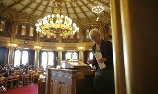 LOVER MYE: Finansminister Kristin Halvorsen presenterte statsbudsjettet i formiddag. Her er oversikten over de viktigste l�ftene. FOTO: TORBJ�RN GR�NNING.