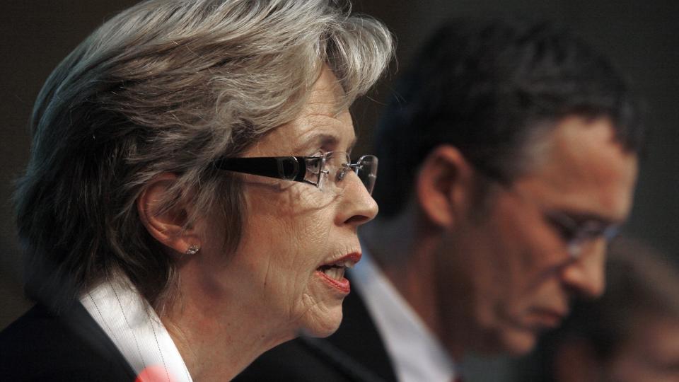 NY HELSEMINISTER? Anne-Grete Str�m-Erichsen er en av regjeringens mest erfarne og er i dag forsvarsminister. N� sp�rs det om ikke hun f�r nye oppgaver av statsminister Jens Stoltenberg i hans regjering. Foto: Hans Arne Vedlog