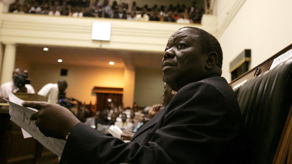 BOIKOTT: MDC-leder og statsminister Morgan Tsvangirai fryser alt samarbeid med president Robert Mugabe og hans Zanu-PF. Foto: REUTERS/Philimon Bulawayo/SCANPIX