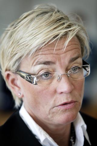 KLAR FOR RETTSSAK: Erik Andersens forsvarer, Gunhild L�rum. Foto: Henning Lilleg�rd