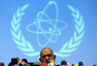 LA FRAM FORSLAG: IAEA la tidligere denne uken fram et forslag om at Irans lager av lavanriket uran skal reduseres ved at 1.200 av de til sammen 1.500 kiloene av stoffet sendes til Russland eller Frankrike for videre anrikning. Foto: SCANPIX