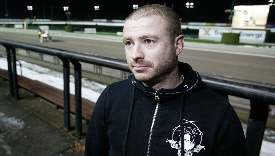 VAR ANMELDT FOR VOLDTEKT: Raymond Kvisvik m�tte sykemeldes etter hendelsen, som gikk sv�rt tungt inn p� b�de ham selv og familien. Foto: Henning Lilleg�rd/Dagbladet