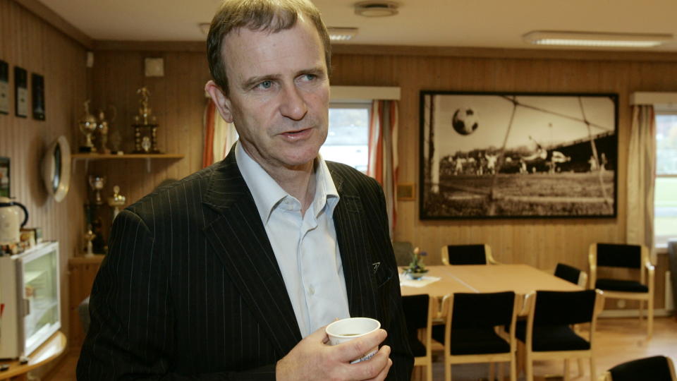 OPPR�RT:  Administrerende direkt�r i RBK, Nils Skutle har sendt inn offisiell protest mot m�ten det svenske fotballforbundet har opptr�dt p� i forbindelse med samtalene med Erik Hamr�n. Foto: Gorm Kallestad / SCANPIX .