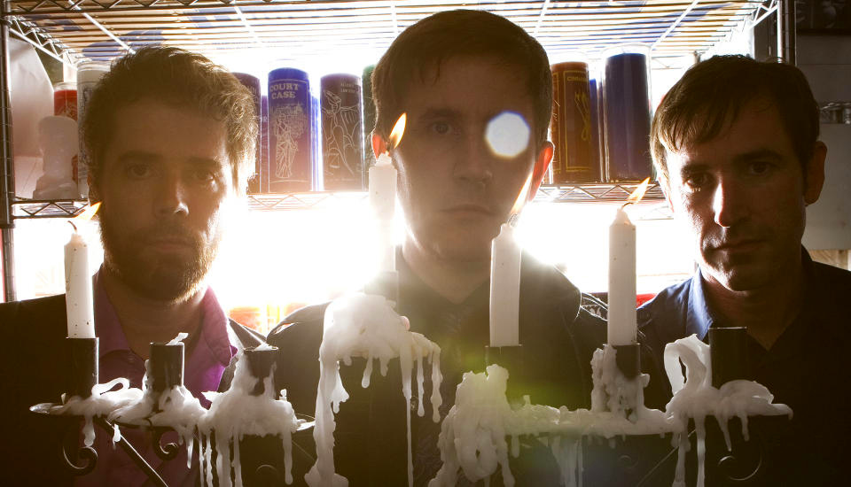4AD-VETERANER: The Mountain Goats er (f.v.): Jon Wurster, l�tskriver John Darnielle og Peter Hughes. Foto: Chrissy Piper/4AD