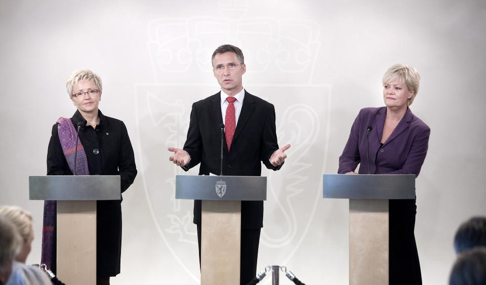 DE R�DGR�NNE: Statsbudsjettet ble i kveld vedtatt av Stortinget, og de r�dgr�nne er lettet over � kunne legge biodieseldebatten bak seg. Foto: Henning Lilleg�rd / Dagbladet