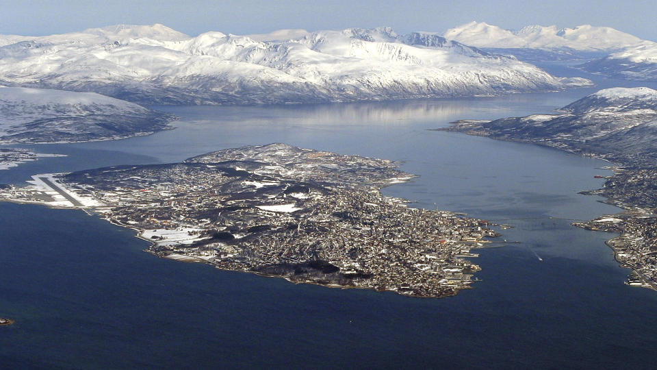 MYE GJELD OG UNDERSKUDD: Troms� kommune har gapt for stort. N� kommer bakrusen etter et ti�r med stort pengeforbruk og mye l�n. Foto: Tor Richardsen / SCANPIX .