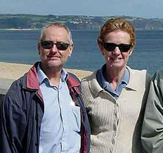SKULLE TIL TANZANIA: Men ekteparet Chandler ble kidnappet i Det indiske hav. Foto: AP Photo/PA/Scanpix