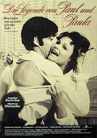 LEGENDEN OM PAUL OG PAULA: Overraskende nok ble denne filmen - med en l�ssluppen alenemor - ikke forbudt da den kom i 1973. Filmen, som f�r premieren ble endret i sensuren, irriterte myndighetene fordi den ble s� popul�r.
Foto: NORSK FILMINSTITUTT