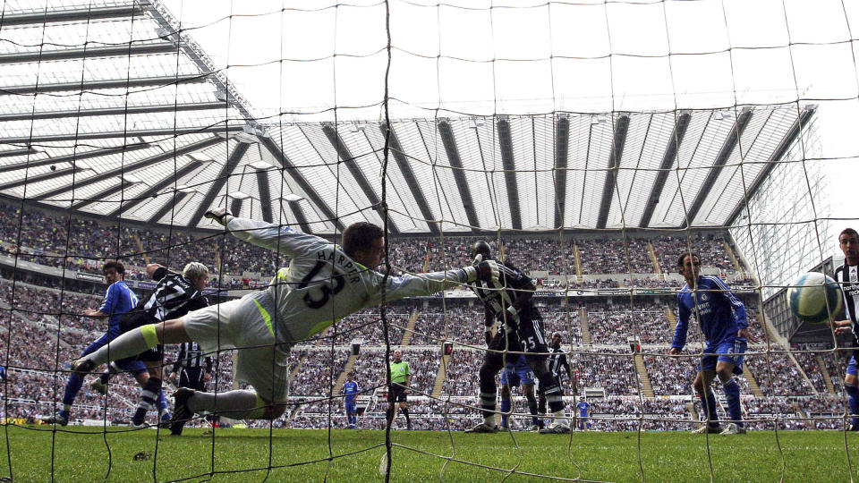 DETTE ER �SPORTSDIREKT.COM@ST. JAMES PARK STADIUM: Ikke vanskelig � forst� fansens vrede.