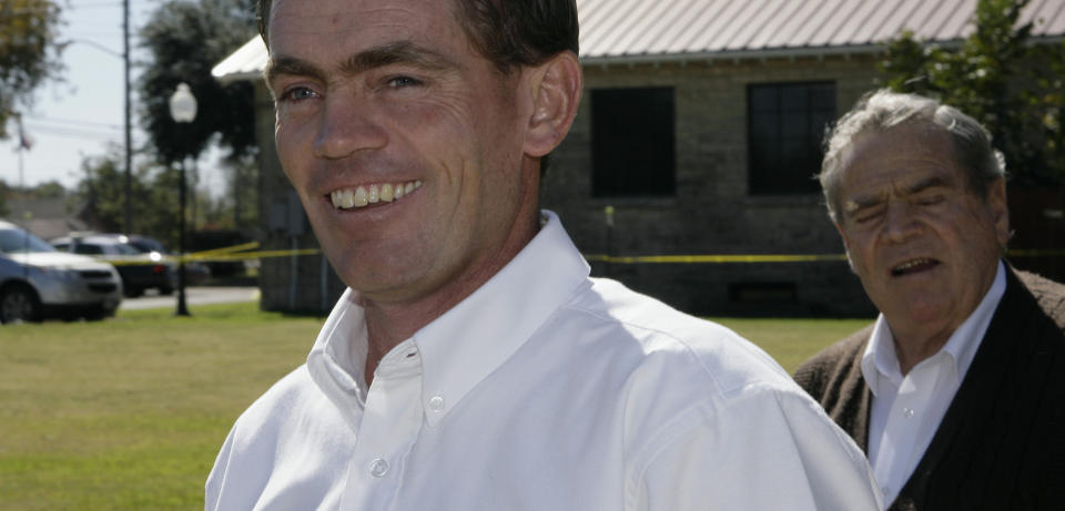 HADDE NI KONER: Raymond Jessop (38) tilh�rer en lukket sekt som praktiserer blant annet bigami og �ndelige ekteskap mellom eldre sektmedlemmer og jenter ned i 12-13-�rs alderen. Foto: AP PHOTO/SCANPIX