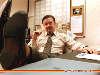 INSPIRASJON? Ricky Gervais i sitt livs rolle som David Brent i The Office (Kontoret).
Foto: BBC
