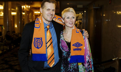  Her er Rekdal og hans kone Ane Guro Skaare s�ndag ettermiddag.
Foto: Jon-Michael Josefsen / Scanpix