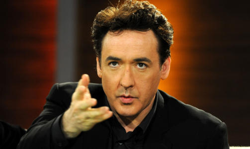 VIKTIG BUDSKAP?: John Cusack mener �2012� har et viktig budskap. FOTO: SCANPIX/REUTERS