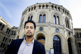 REAGERER: Abid Q. Raja. 
Foto: Jon-Michael Josefsen / Scanpix