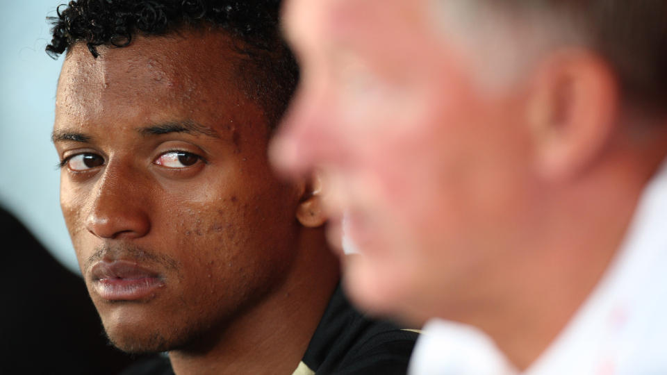 VIL SPILLE MER: Manchester United-spiller Nani synes det er frustrerende at han ikke f�r mer spilletid av Alex Ferguson, s�rlig i storkampene. Foto: SCANPIX/AP/Jon Super