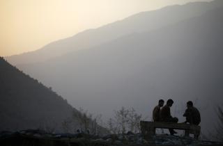 AFGHANSKE SOLDATER: Av amerikanerne kalles Kunar �Enemy Central�. Foto: REUTERS/Carlos Barria/Scanpix