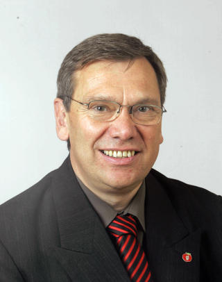 - Helseministeren villeder:  Jon J�ger G�svatn (FrP).
( Frp ), �stfold. 
Foto: Knut Falch/ SCANPIX