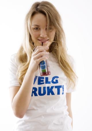 HAR HATT 48 000 LESERE: En vanlig dag er bare 8 000 mennesker innom og sjekker bloggen til Silje Bredesen (18). Foto: ANETTE THORENDAL/CHIQUITA