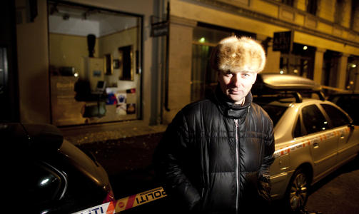 MENER DET VAR PLANLAGT: Innehaveren av galleriet, Pascal Nyborg, er sikker p� at tyveriet var planlagt. Foto: Bj�rn Langsem/Dagbladet