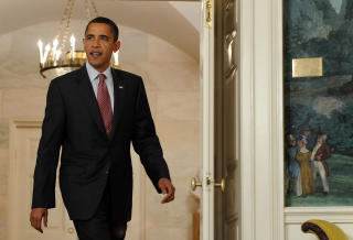 FOREL�PIG SEIER: Barack Obama kunne innkassere en forel�pig seier da Representantenes hus vedtok helsereformen. N� skal politikerne i Senatet bli enige. Foto: AFP/Jewel SAMAD