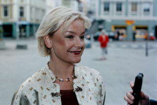 FIKK PRIS: Allerede i 1999 fikk Anette Hoff Gullruten som beste TV-skuespillerinne. Foto: DAGBLADET