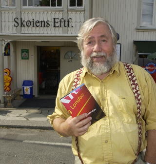 HEDERSPRIS: Til Tor �ge Bringsv�rd (70).