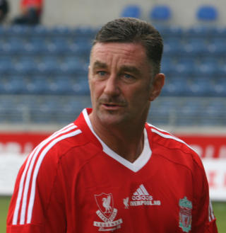 SINT: John Aldridge, her under en showkamp p� Viking stadion i fjor. Foto: Jarle Vines (Creative Commons Attribution Sharealike 3.0)