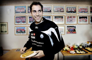 ASSISTENT IGJEN: Suksesstrener �yvind Eide m� tilbake i assistentrollen i Kongsvingers nye trenerteam. Foto: John Terje Pedersen / DAGBLADET.