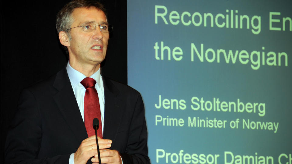 ENGASJERT: Arbeidet med � f� til en alternativ global klimaavtale har Jens Stoltenbergs h�yeste prioritet. Foto: Keith Hammett