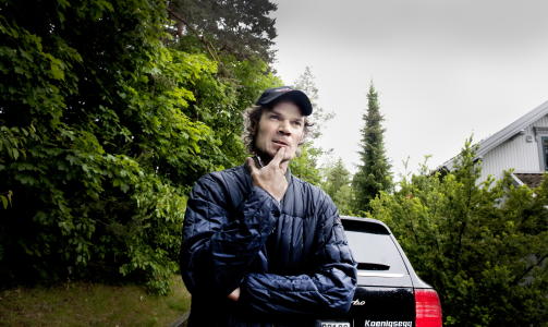 TROR DET ER SLUTTEN FOR SAAB: B�rd Eker, en av hovedeierne i Koenigsegg Group som har hatt en intensjonsavtale om � kj�pe den svenske bilprodusenten Saab, har liten tro p� det svenske selskapet kan reddes.  Foto: JOHN T. PEDERSEN