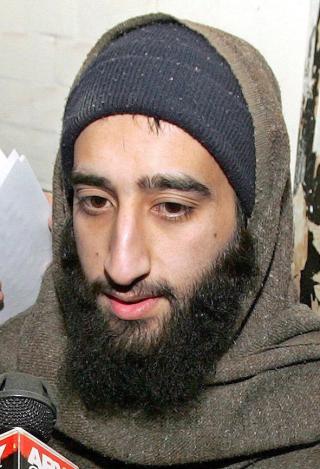 SIER HAN BLE TORTURERT: Rashid Rauf er en av de fem britiske statsborgerne som skal v�re blitt torturert i Pakistan. Foto: EPA/T. MUGHAL/Scanpix