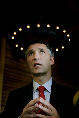 SLAKTES: Statsminister Jens Stoltenberg beskyldes for bl�ff av Bellona. Foto: Jacques Hvistendahl / Dagbladet