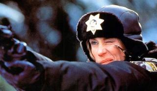 GRAVID OG UGLAMOR�S: Frances McDormand som Marge Gunderson i �Fargo� (1996).
