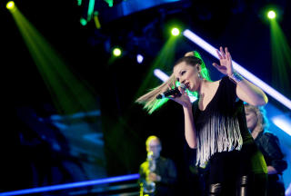 KUNNE R�KET: Lise M�land fra Sandefjord  var i faresonen. Hun sang Proud Mary av Tina Turner.
Foto: Kyrre Lien / SCANPIX
