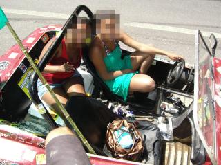 ANGRER: Jentene har tidligere gitt uttrykk for at de angrer dypt p� at de takket ja til Brasil-turen. Foto: Privat