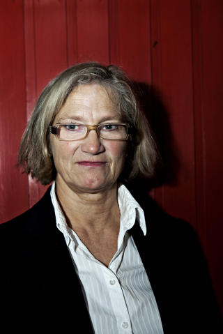 FORSVARER: Advokat Annie Braseth skal forsvare 17-�ringen. Foto: Nina Hansen
