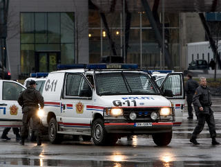 I BEREDSKAP: Politiet tar sikte p� � holde en relativt lav profil overfor demonstrantene, men store styrker vil st� klare ved eventuelle voldeligheter.