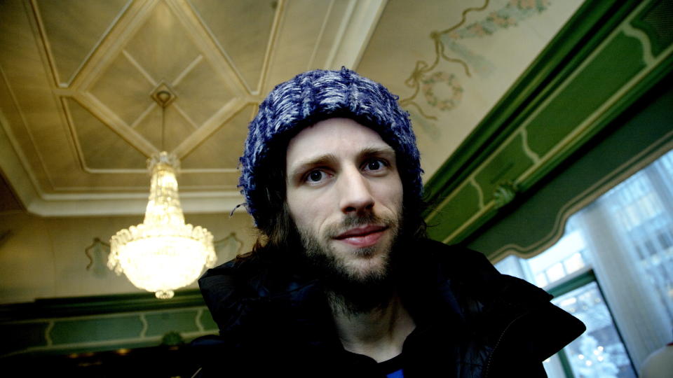 LANG TRIP TIL JULESTJERNEN: Lindstr�m fornekter seg ikke n�r han gjenskaper den ihjelspilte julesangen etter egne spacediscoprinsipper. Foto: Lars Eivind Bones/Dagbladet