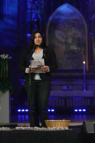 SHABANA REHMAN: Var ogs� i Trefoldighetskirken i g�r. Foto: STELLA PICTURES