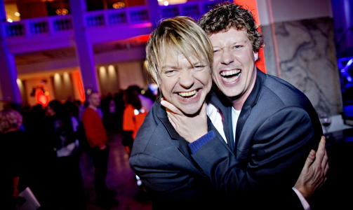 BLIR DOMMER:  Alex Ros�n overtar for Jan Fredrik Karlsen i Norske talenter.  Foto: Krister S�rb�