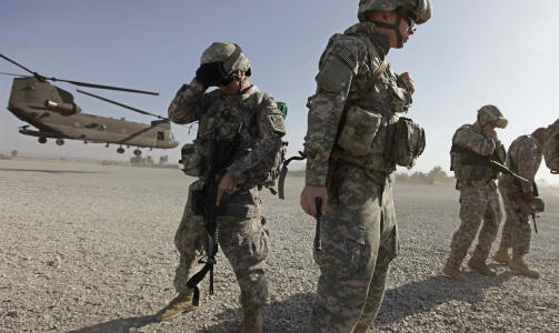 SENDER FLERE SOLDATER: USA vil sende 30 000 nye soldater til Afghanistan, if�lge president Barck Obama.  Foto: Reuters