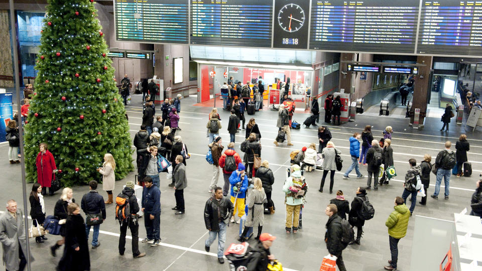 TOGSTANS: 35 000 togreisene ble ber�rt av togstans. Foto: John T. Pedersen/Dagbladet