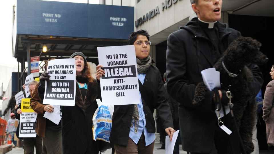 MARKERER MOTSTAND: Demonstranter markerte sin motstand mot Ugandas nye lovplaner, utenfor FN i New York. FOTO: SCANPIX