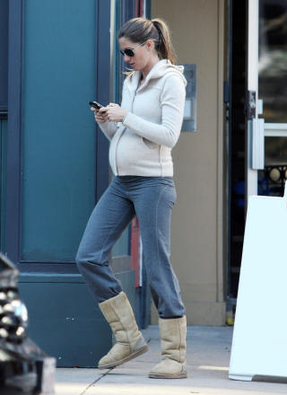 GRAVID: Supermodellen Gisele har f�dt en s�nn. Foto: STELLA PICTURES