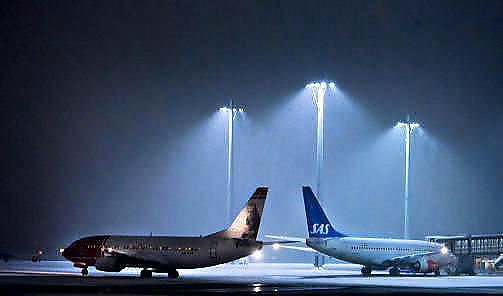 JULEFLY: Norwegian og  SAS  melder om ledig kapasitet for alle som skal fly hjem til jul. Foto: Bj�rn Langsem