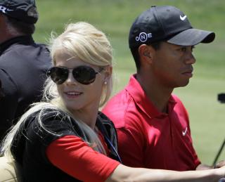 TAPER ANSEELSE: Tiger Woods' image har f�tt seg en knekk etter at det ble kjent at han bedro sin kone, Elin Nordegren Foto: SCANPIX/AP Photo